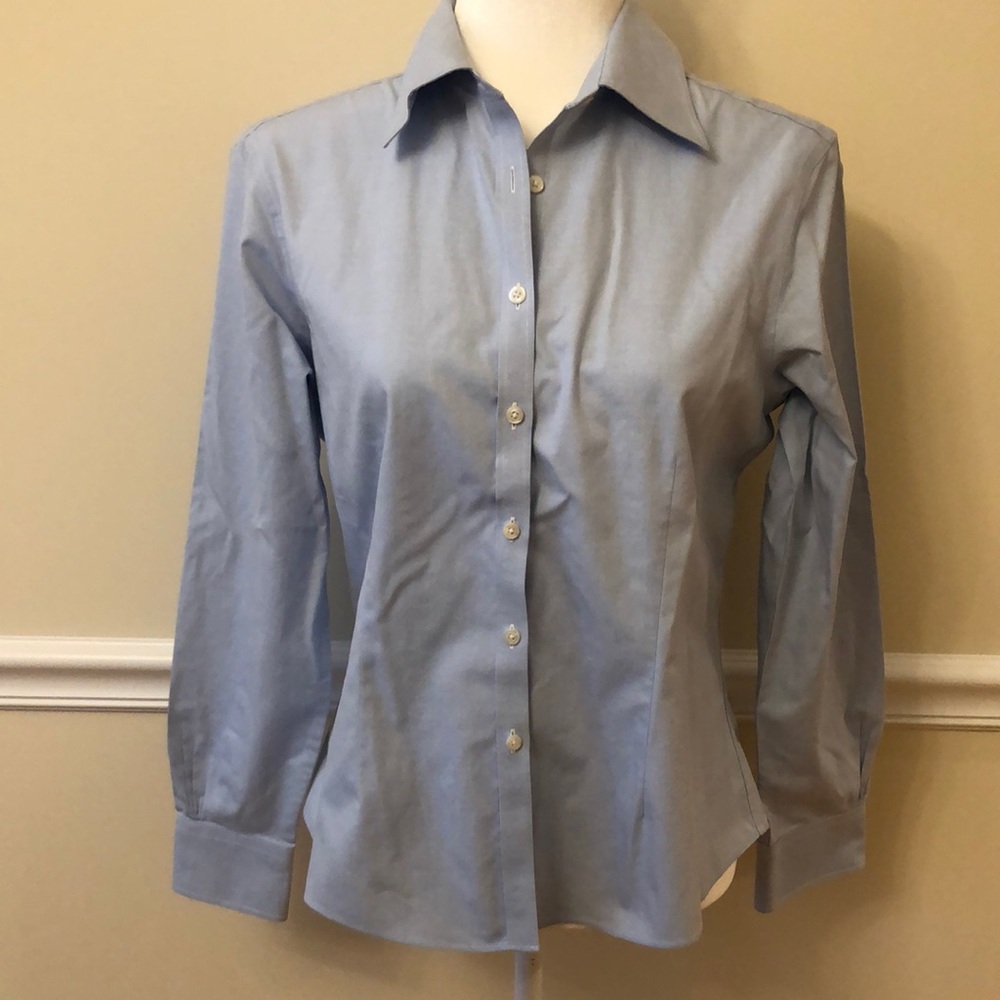 Brooks Brothers Women’s Blue Fitted Button Down Shirt Size 10P EUC